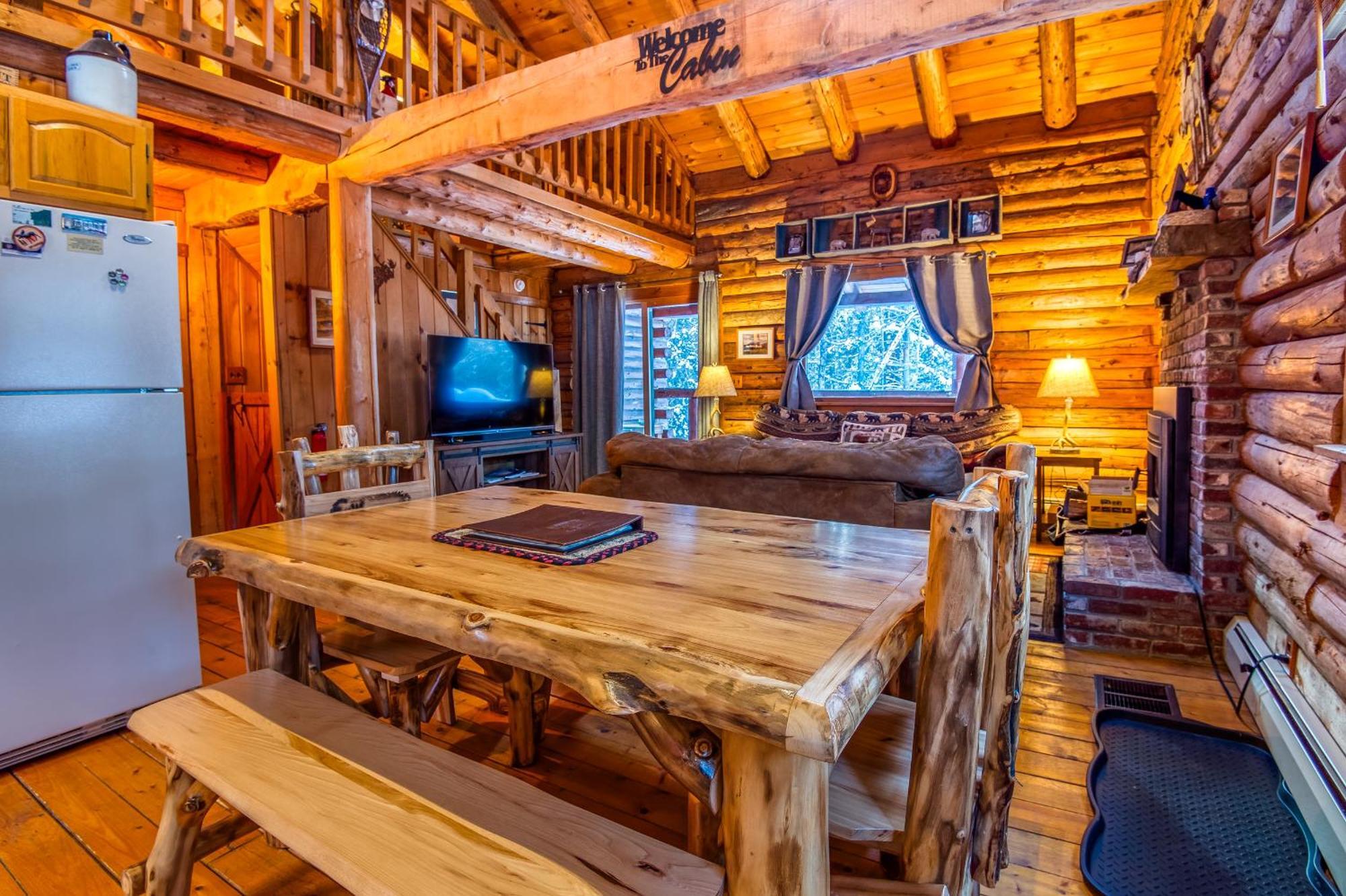 Family-Focused & Pet-Friendly Log Cabin With 4Br 2Ba Sleeps 10 Bethlehem Ngoại thất bức ảnh